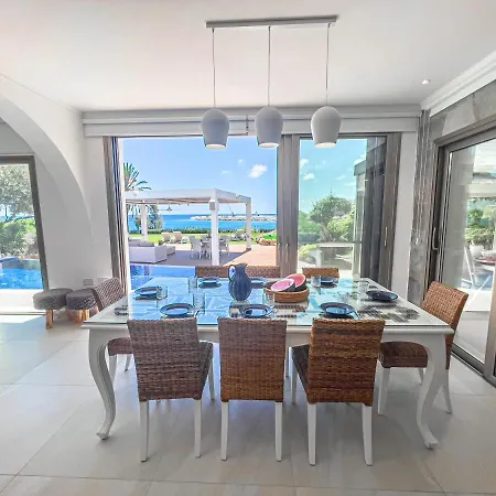 Erato Seafront Luxury Villa Protaras